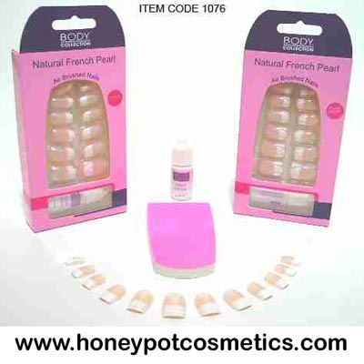 Body Collection Airbrushed nails with glue (12 UNITS)